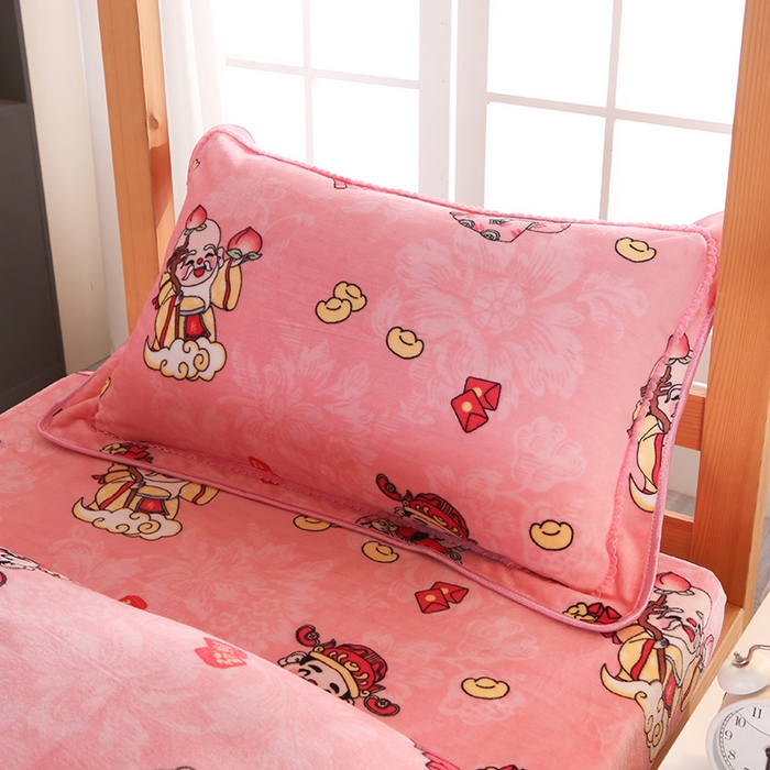 91家纺网 家纺一手货源 找家纺 雨洋家纺 2025新款学生季加厚保暖牛奶绒金貂绒婴儿宝宝学生三件套  八方来财