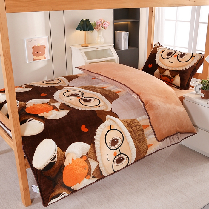 91家纺网 家纺一手货源 找家纺 雨洋家纺 2025新款学生季加厚保暖牛奶绒金貂绒婴儿宝宝学生三件套  拉布布