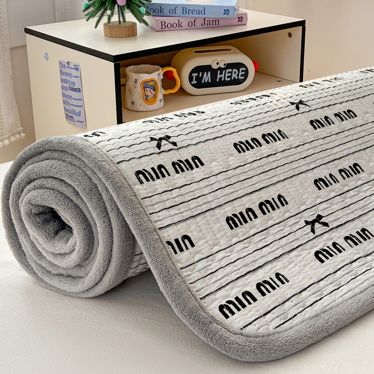 91家纺网 家纺一手货源 找家纺 恒尚居 2026新款A双层纱B牛奶绒床盖双面两用夹棉床单学生床垫床褥子 miu miu【A双层纱-B牛奶绒】