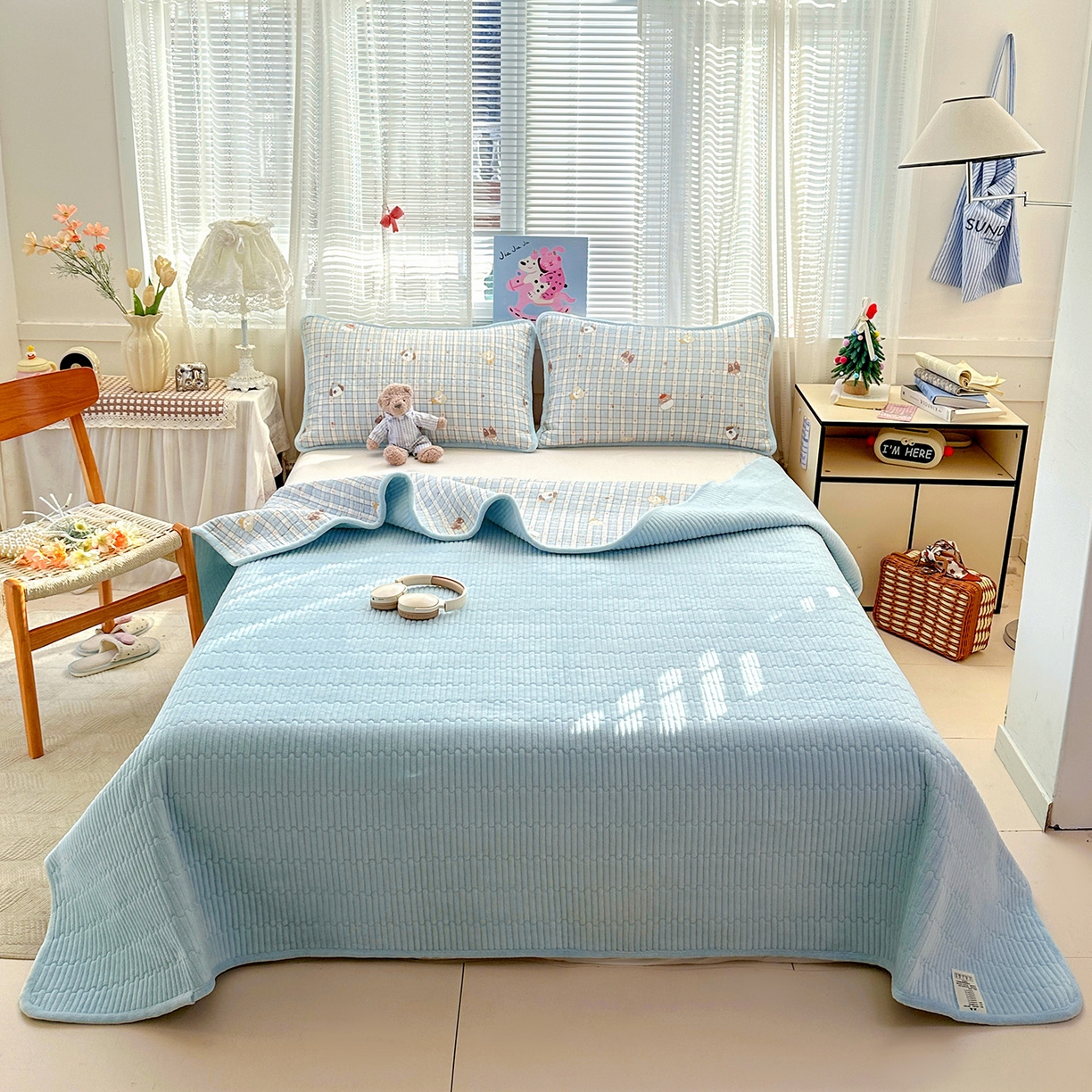 91家纺网 家纺一手货源 找家纺 恒尚居 2026新款A双层纱B牛奶绒床盖双面两用夹棉床单学生床垫床褥子 爱心狗【A双层纱-B牛奶绒】