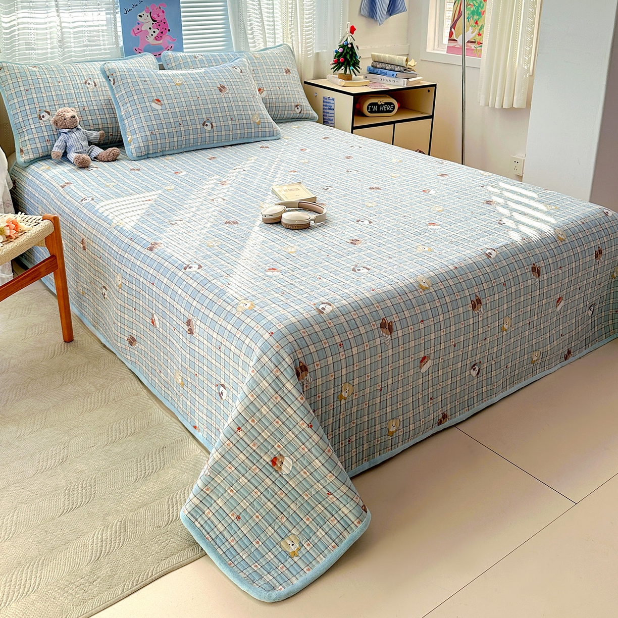 91家纺网 家纺一手货源 找家纺 恒尚居 2026新款A双层纱B牛奶绒床盖双面两用夹棉床单学生床垫床褥子 爱心狗【A双层纱-B牛奶绒】