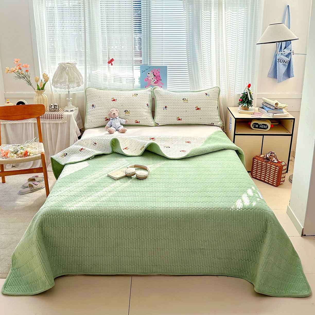 91家纺网 家纺一手货源 找家纺 恒尚居 2026新款A双层纱B牛奶绒床盖双面两用夹棉床单学生床垫床褥子 大笨狗【A双层纱-B牛奶绒】