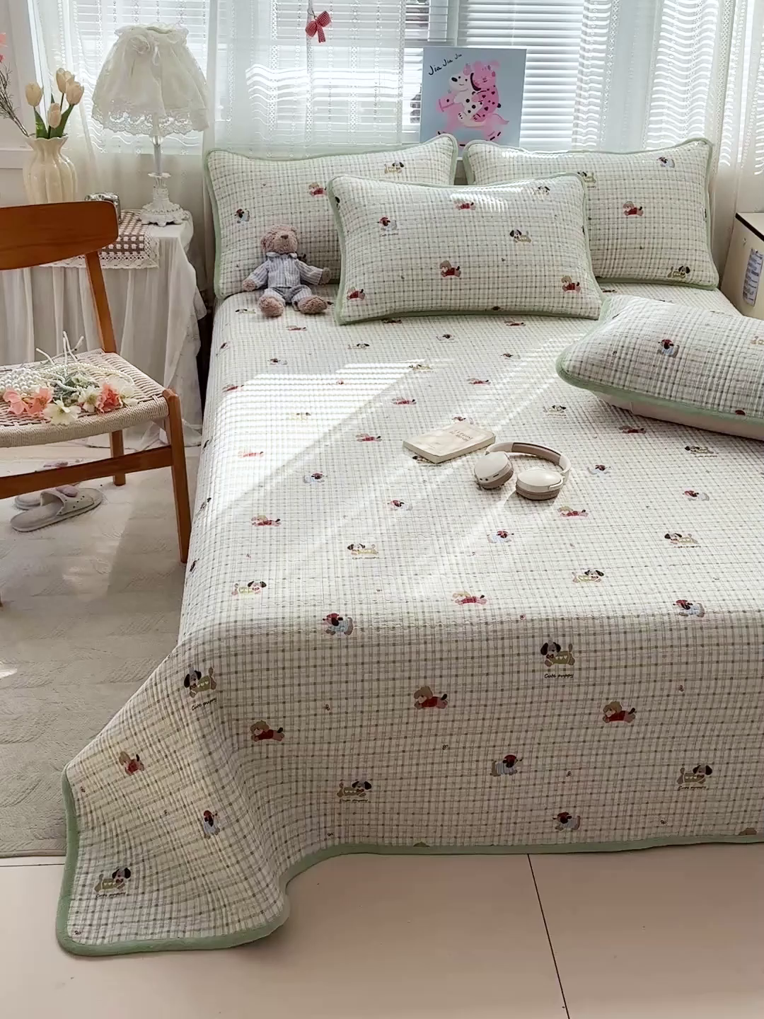 91家纺网 家纺一手货源 找家纺 恒尚居 2026新款A双层纱B牛奶绒床盖双面两用夹棉床单学生床垫床褥子 大笨狗【A双层纱-B牛奶绒】