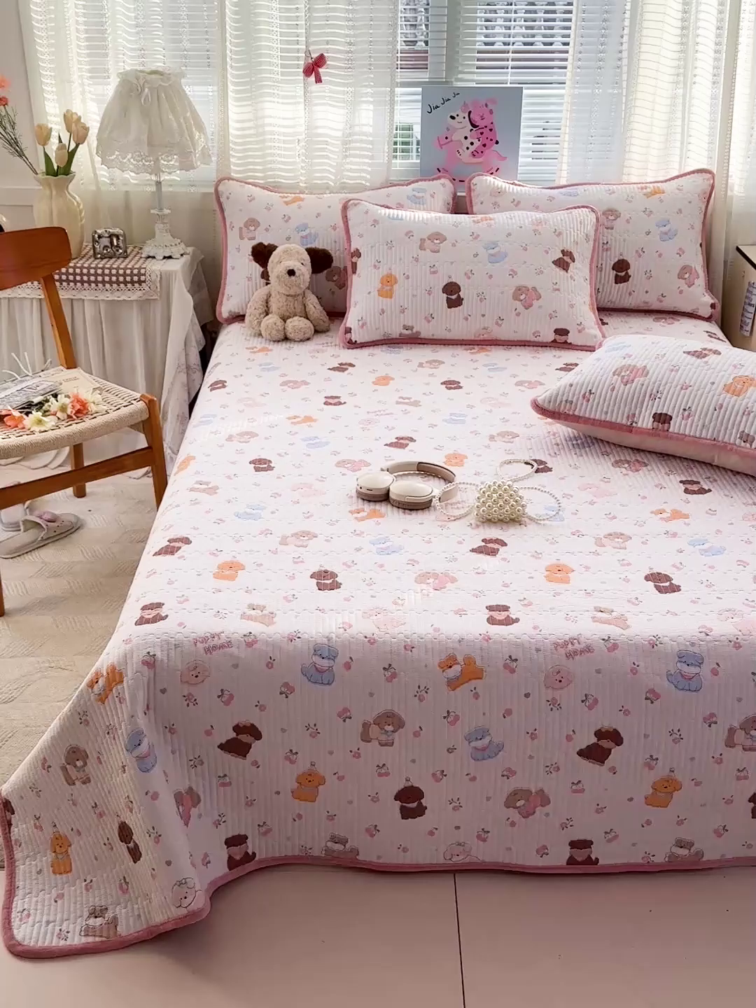 91家纺网 家纺一手货源 找家纺 恒尚居 2026新款A双层纱B牛奶绒床盖双面两用夹棉床单学生床垫床褥子 欢乐狗【A双层纱-B牛奶绒】