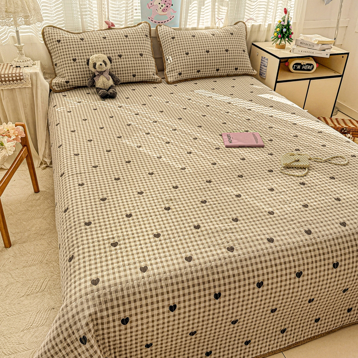 91家纺网 家纺一手货源 找家纺 恒尚居 2026新款A双层纱B牛奶绒床盖双面两用夹棉床单学生床垫床褥子 焦糖爱心【A双层纱-B牛奶绒】