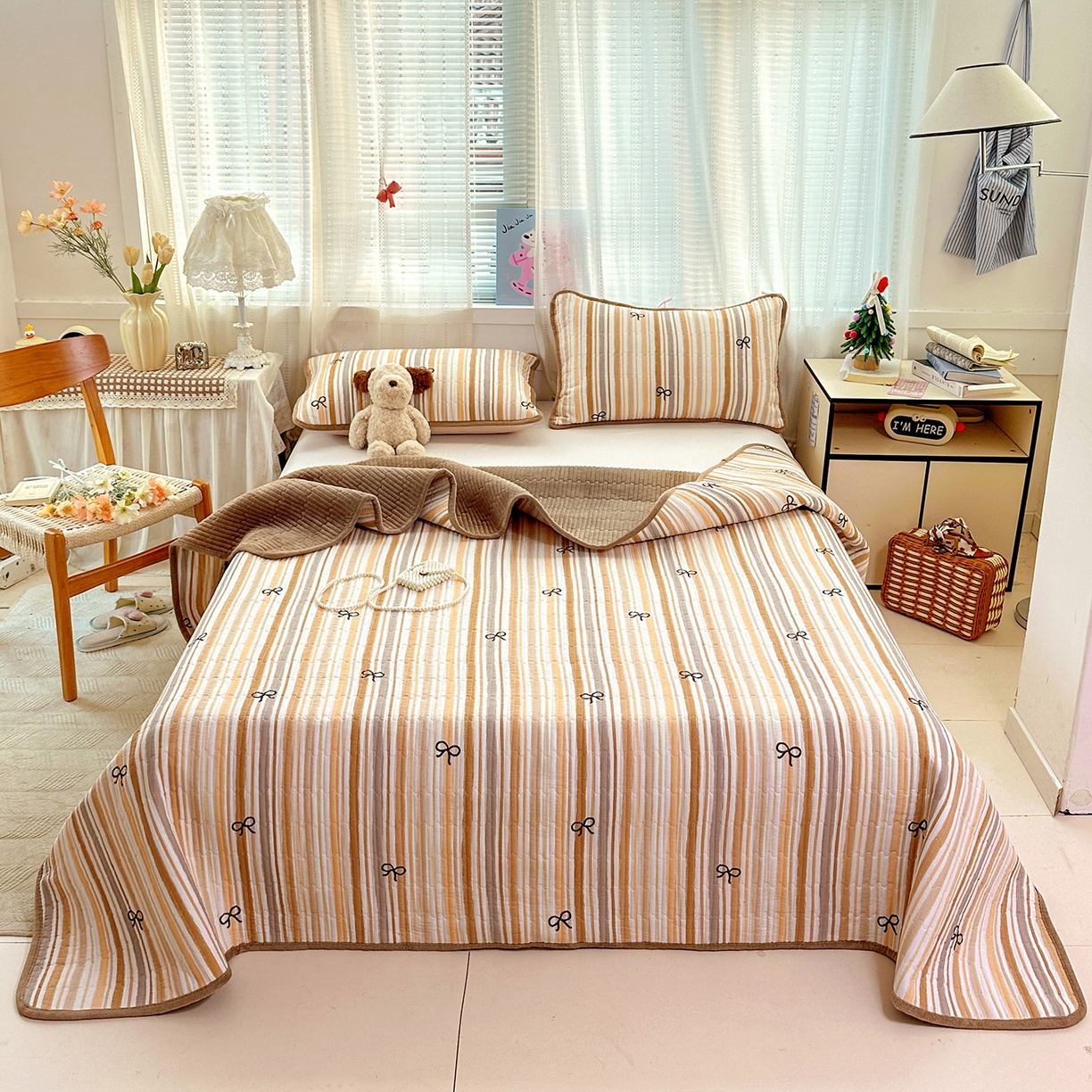 恒尚居 2026新款A双层纱B牛奶绒床盖双面两用夹棉床单学生床垫床褥子 卡其蝴蝶结【A双层纱-B牛奶绒】