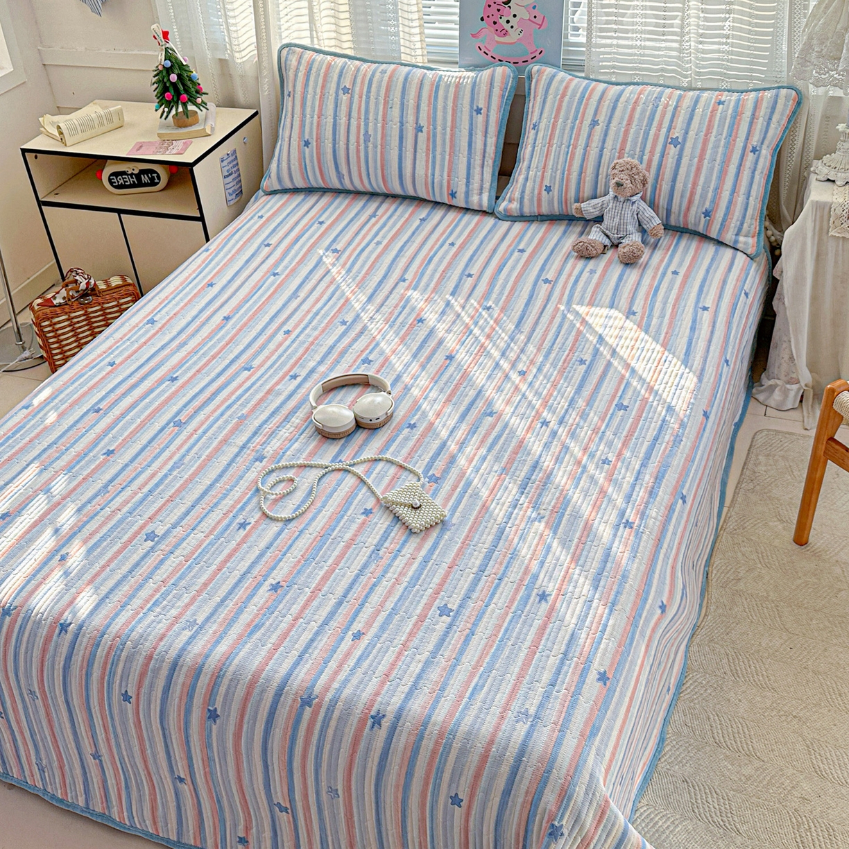 91家纺网 家纺一手货源 找家纺 恒尚居 2026新款A双层纱B牛奶绒床盖双面两用夹棉床单学生床垫床褥子 满天星【A双层纱-B牛奶绒】