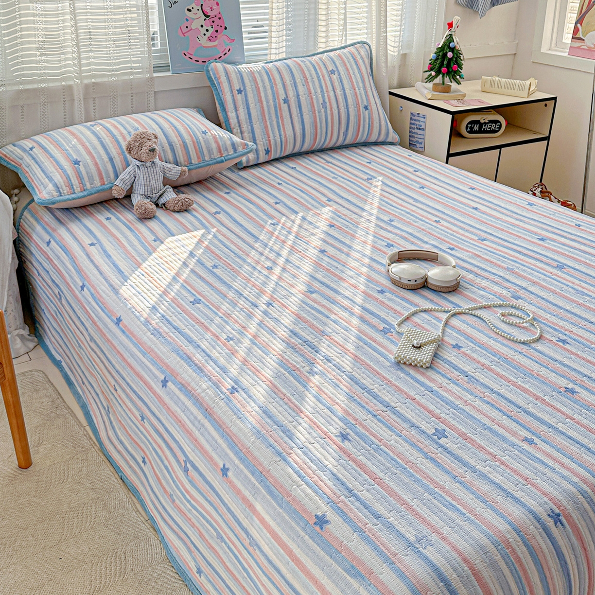 91家纺网 家纺一手货源 找家纺 恒尚居 2026新款A双层纱B牛奶绒床盖双面两用夹棉床单学生床垫床褥子 满天星【A双层纱-B牛奶绒】