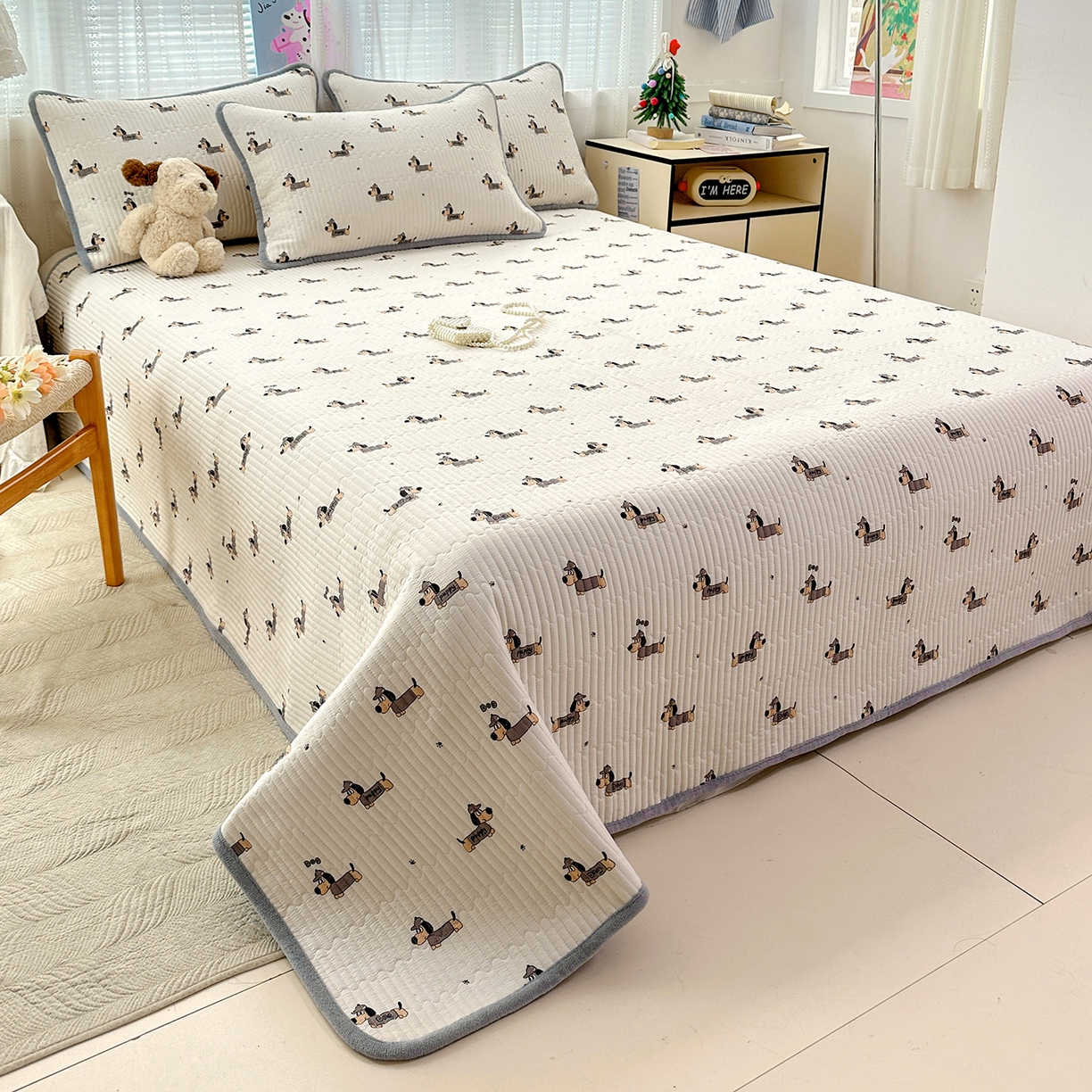 91家纺网 家纺一手货源 找家纺 恒尚居 2026新款A双层纱B牛奶绒床盖双面两用夹棉床单学生床垫床褥子 奇奇狗【A双层纱-B牛奶绒】