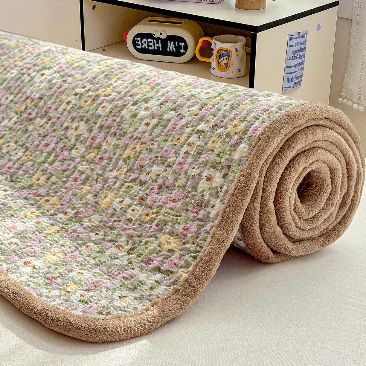 91家纺网 家纺一手货源 找家纺 恒尚居 2026新款A双层纱B牛奶绒床盖双面两用夹棉床单学生床垫床褥子 小碎花【A双层纱-B牛奶绒】