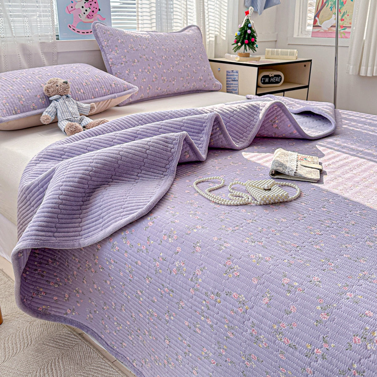 91家纺网 家纺一手货源 找家纺 恒尚居 2026新款A双层纱B牛奶绒床盖双面两用夹棉床单学生床垫床褥子 紫色印象【A双层纱-B牛奶绒】