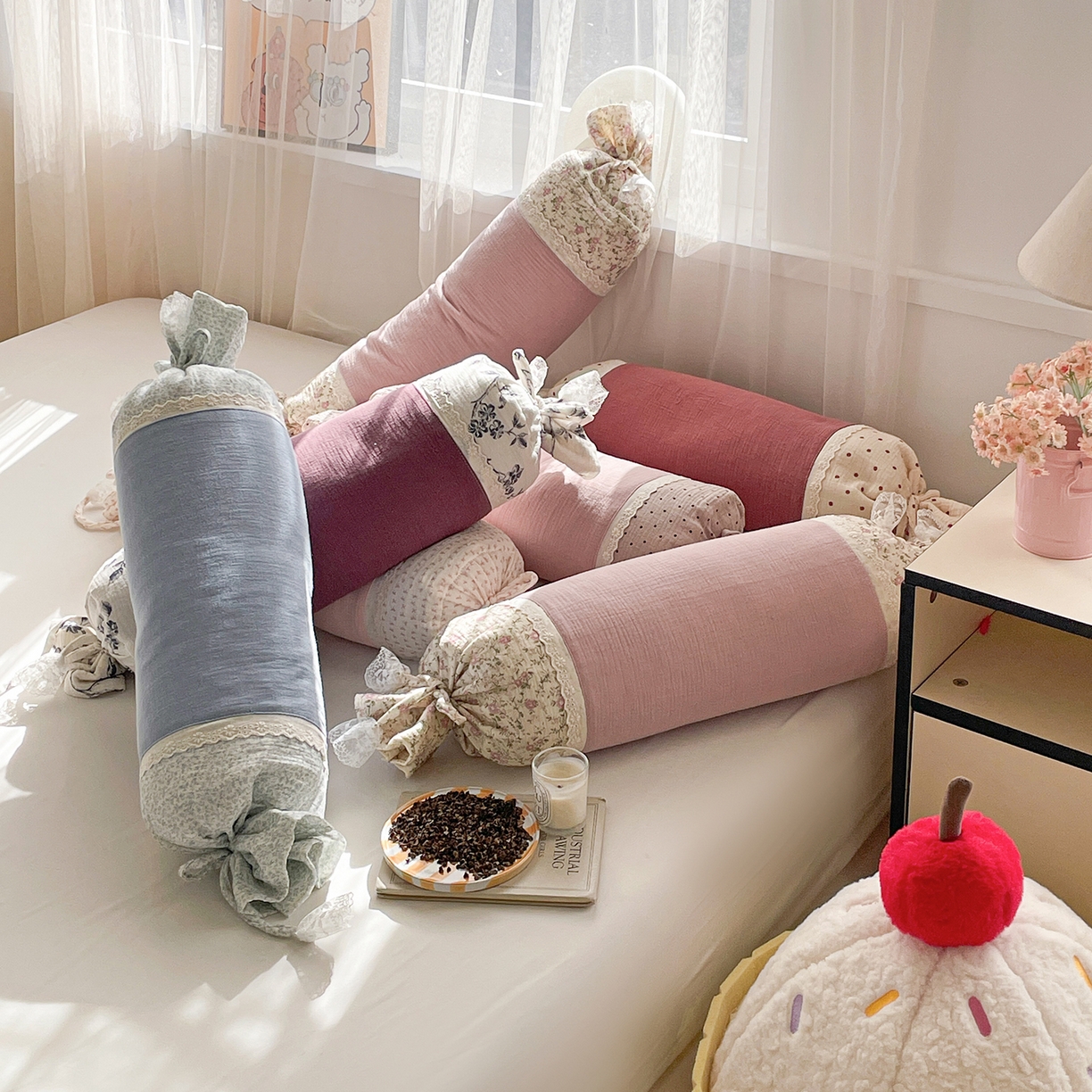 91家纺网 家纺一手货源 找家纺 亦帆枕芯 2025新款多功能枕糖果形荞麦颈椎抱枕透气新生儿侧睡枕枕头枕芯 组合图仅供展示不可下单