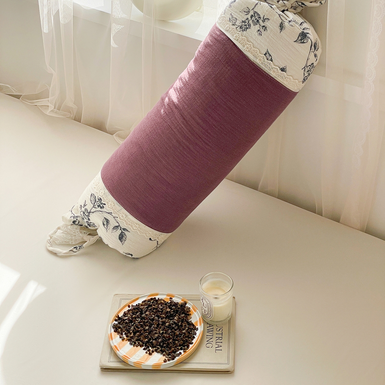 91家纺网 家纺一手货源 找家纺 亦帆枕芯 2025新款多功能枕糖果形荞麦颈椎抱枕透气新生儿侧睡枕枕头枕芯 深紫-全棉糖果枕