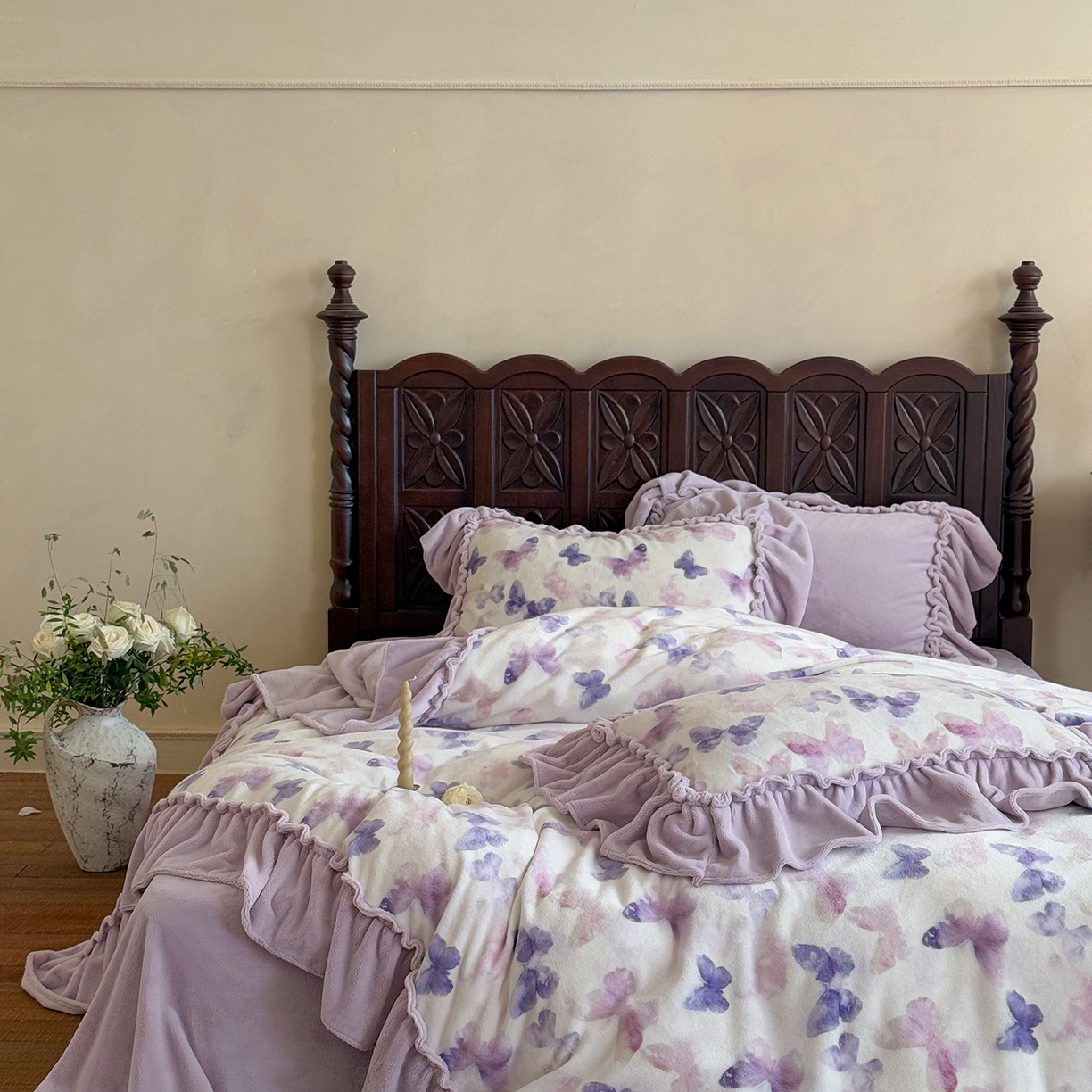 91家纺网 家纺一手货源 找家纺 （总）多乐娜 2025新款高克重260g全消光牛奶绒数码印花法式油画风高端款四件套-安妮（会员-20）控价最低368起