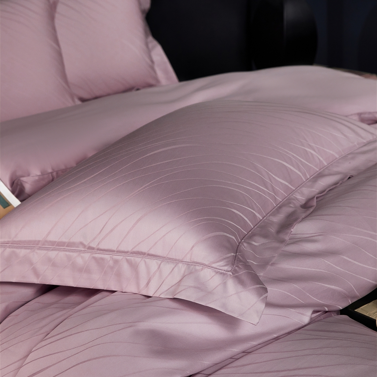 91家纺网 家纺一手货源 找家纺 淳绵家居 2025新款长绒棉提花纯棉四件套贡缎全棉被套床上用品-布拉诺 布拉诺-莫奈紫