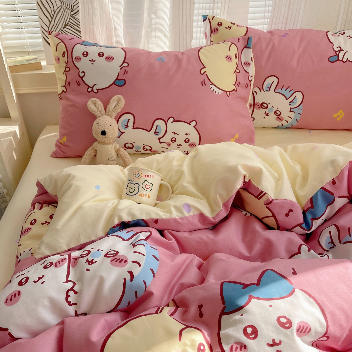 91家纺网 家纺一手货源 找家纺 耀悦家纺 2026新款正版授权吉伊卡哇全棉纯棉四件套单被套枕套 捣蛋莫莫咖