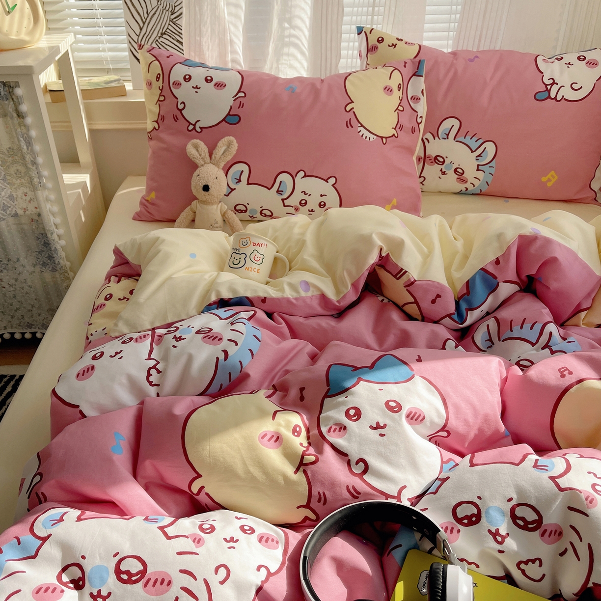 91家纺网 家纺一手货源 找家纺 耀悦家纺 2026新款正版授权吉伊卡哇全棉纯棉四件套单被套枕套 捣蛋莫莫咖