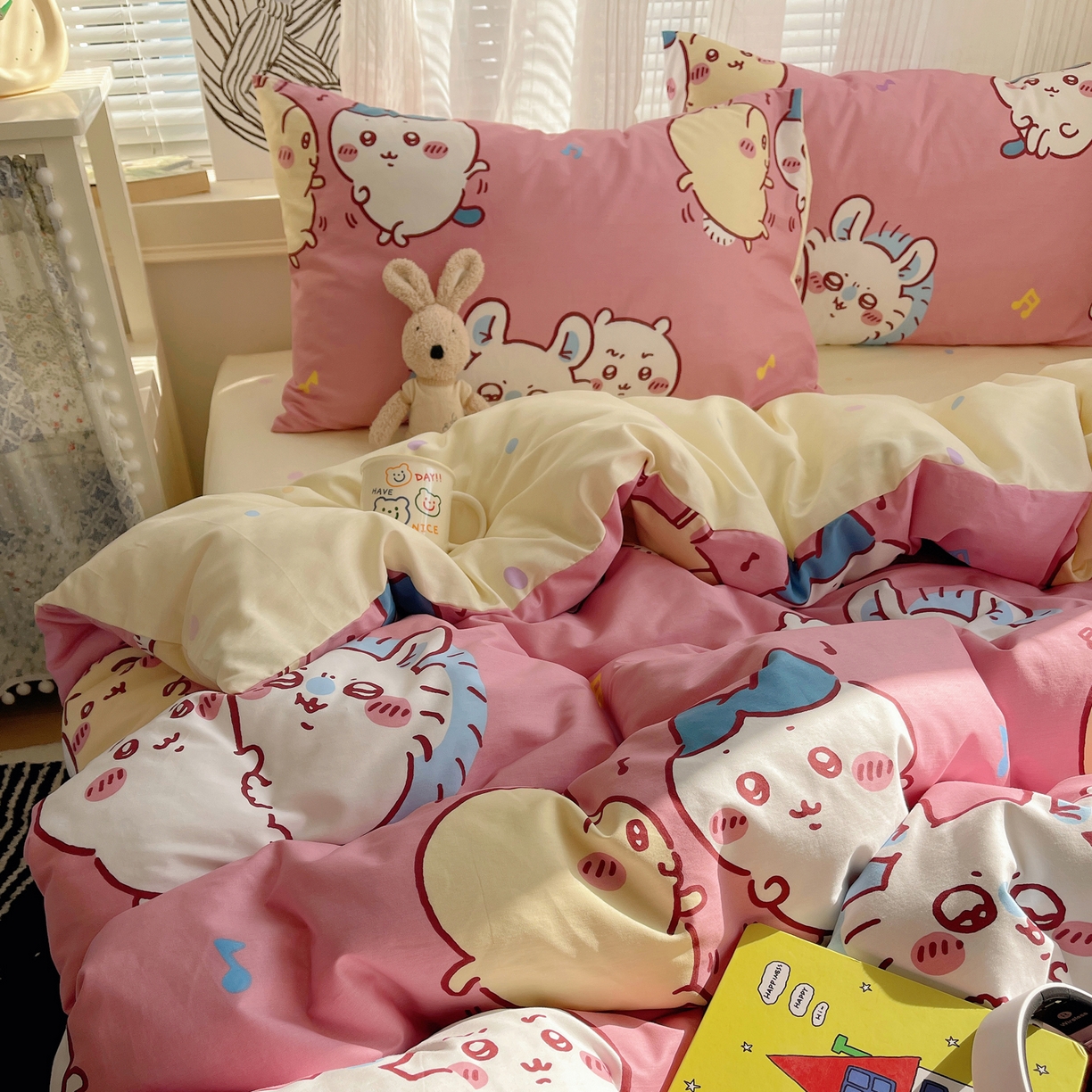 91家纺网 家纺一手货源 找家纺 耀悦家纺 2026新款正版授权吉伊卡哇全棉纯棉四件套单被套枕套 捣蛋莫莫咖