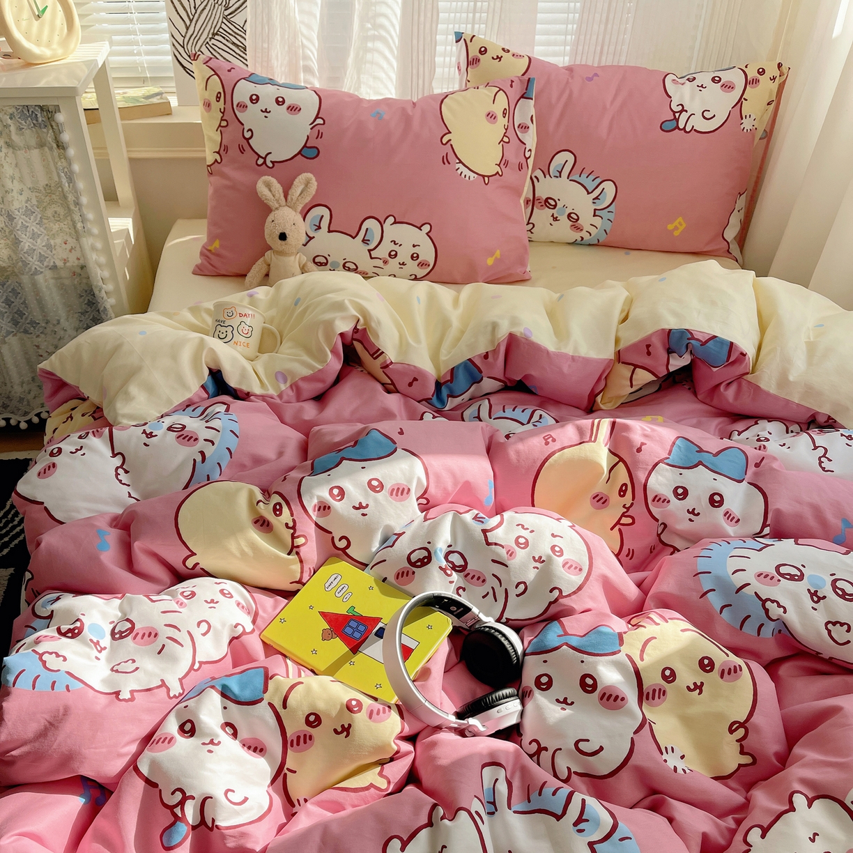 91家纺网 家纺一手货源 找家纺 耀悦家纺 2026新款正版授权吉伊卡哇全棉纯棉四件套单被套枕套 捣蛋莫莫咖