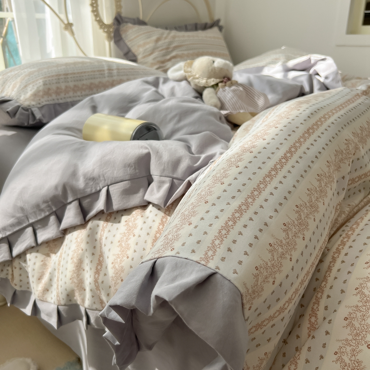 91家纺网 家纺一手货源 找家纺 （总）韩巢家纺 2026新款花边款针织双层纱四件套