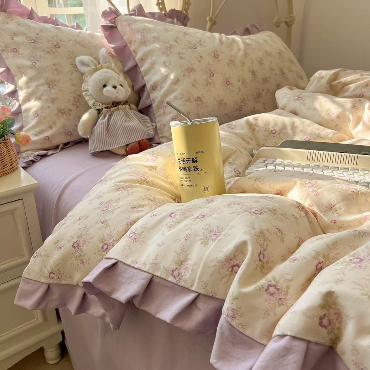 91家纺网 家纺一手货源 找家纺 韩巢家纺 2026新款花边款针织双层纱四件套 春意花开