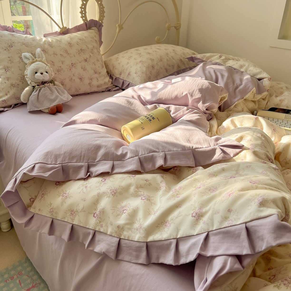 91家纺网 家纺一手货源 找家纺 韩巢家纺 2026新款花边款针织双层纱四件套 春意花开