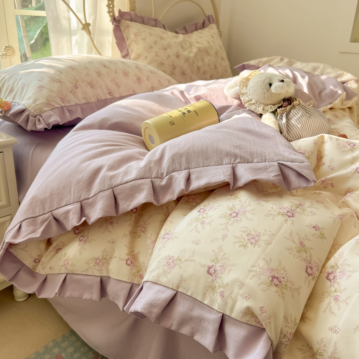 91家纺网 家纺一手货源 找家纺 韩巢家纺 2026新款花边款针织双层纱四件套 春意花开