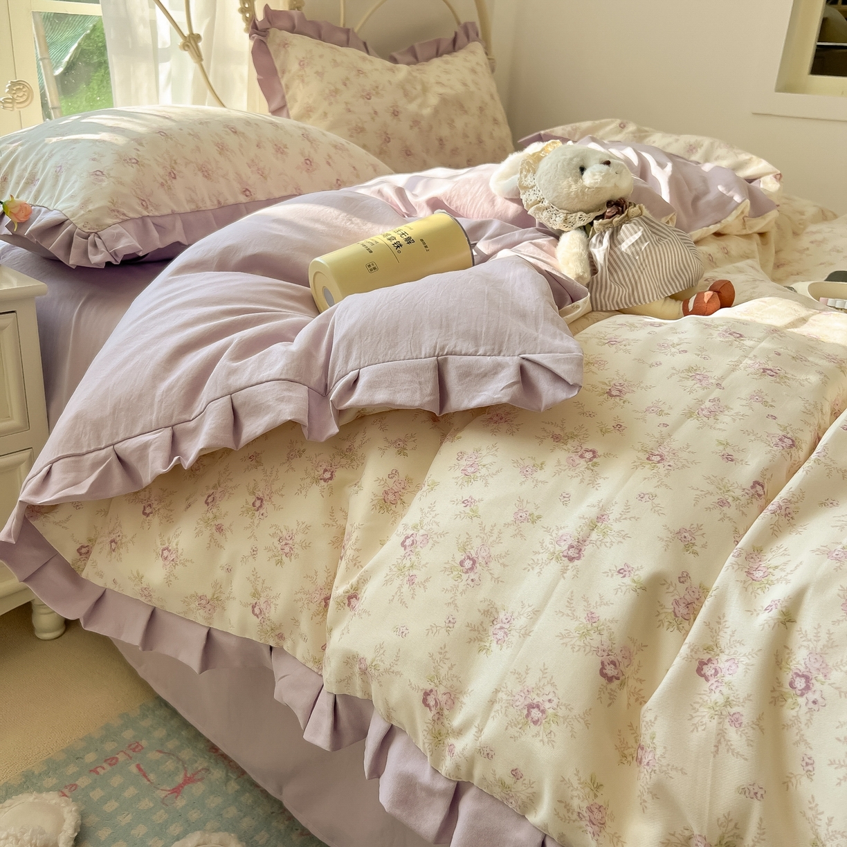 91家纺网 家纺一手货源 找家纺 韩巢家纺 2026新款花边款针织双层纱四件套 春意花开