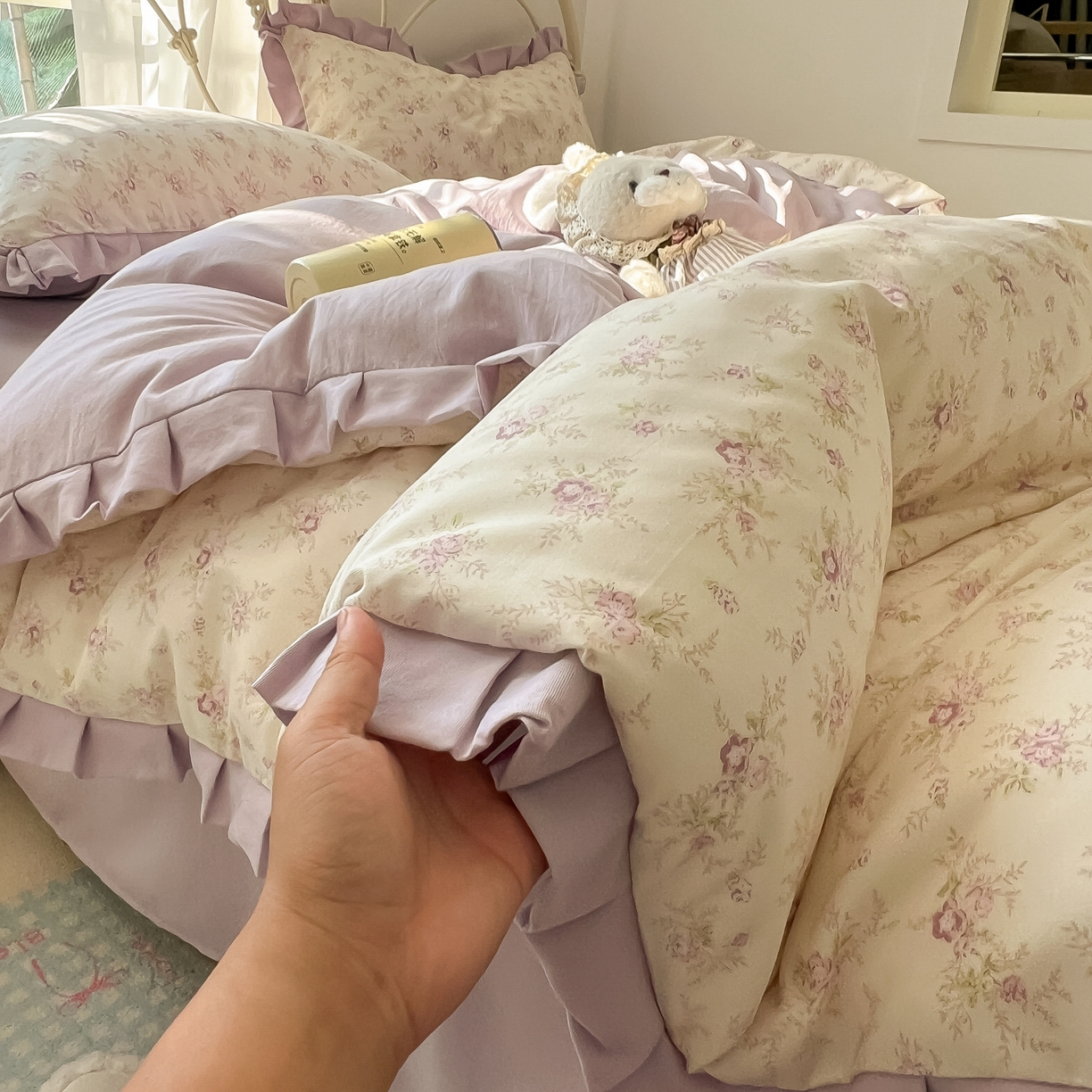 91家纺网 家纺一手货源 找家纺 韩巢家纺 2026新款花边款针织双层纱四件套 春意花开