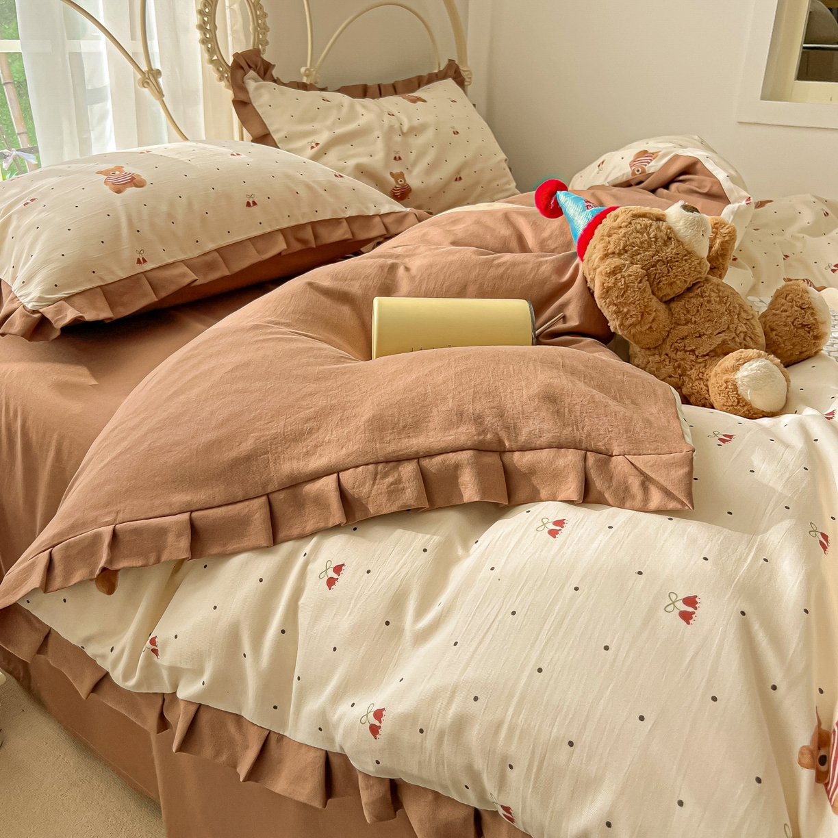 91家纺网 家纺一手货源 找家纺 韩巢家纺 2026新款花边款针织双层纱四件套 叮当熊