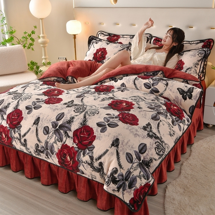 91家纺网 家纺一手货源 找家纺 （总）佳一 2025新款高克重8-9斤印花牛奶绒四件套