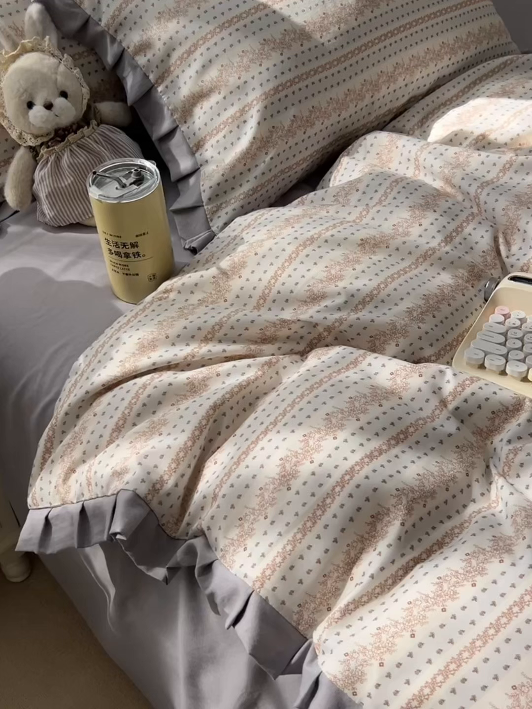 91家纺网 家纺一手货源 找家纺 韩巢家纺 2026新款花边款针织双层纱四件套 木昔