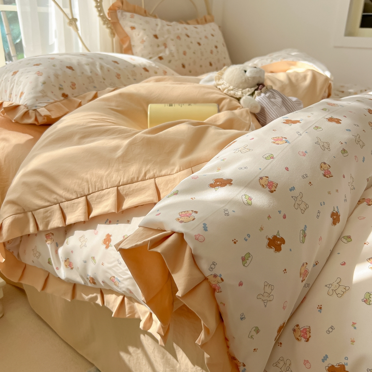 韩巢家纺 2026新款花边款针织双层纱四件套 奶油狗