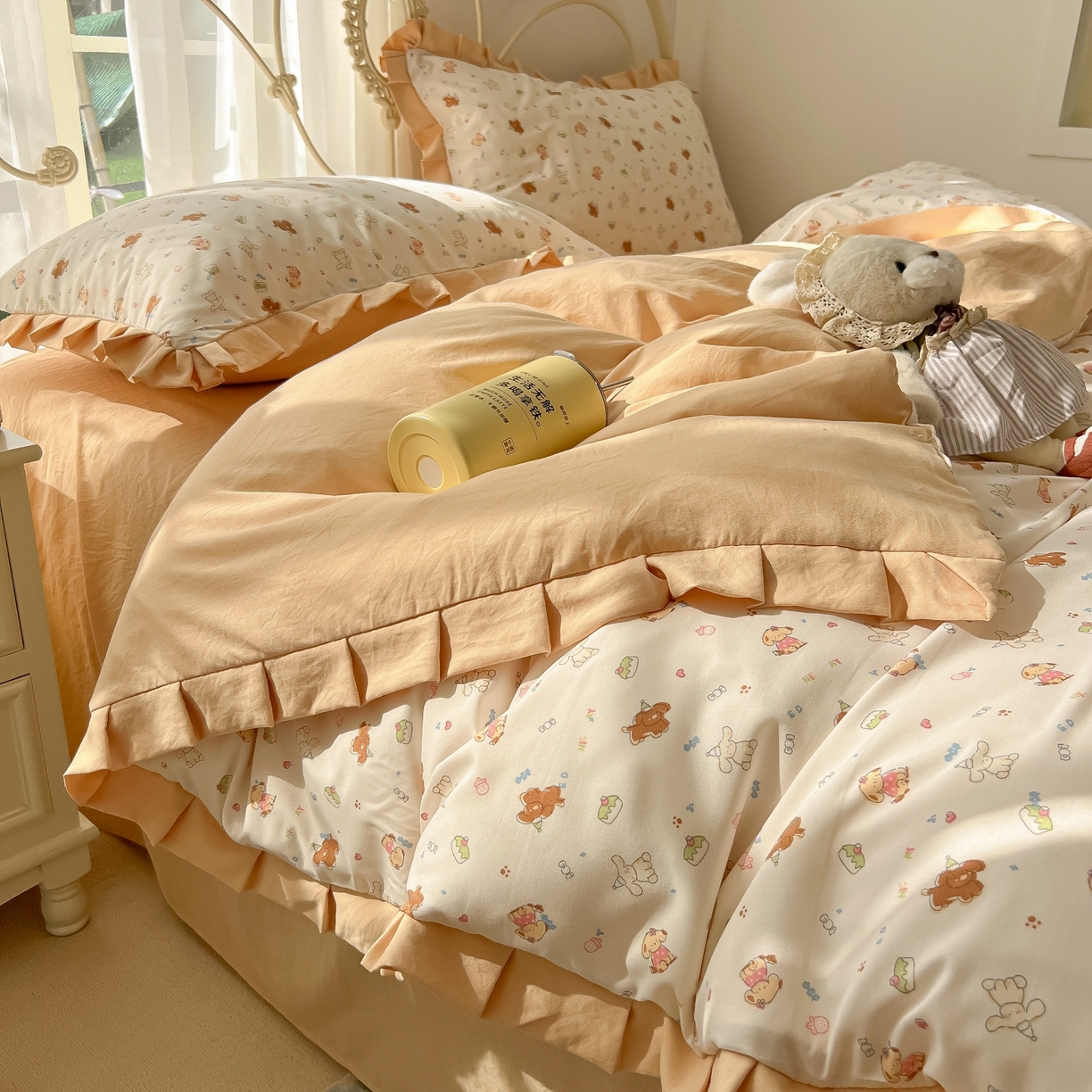 91家纺网 家纺一手货源 找家纺 韩巢家纺 2026新款花边款针织双层纱四件套 奶油狗