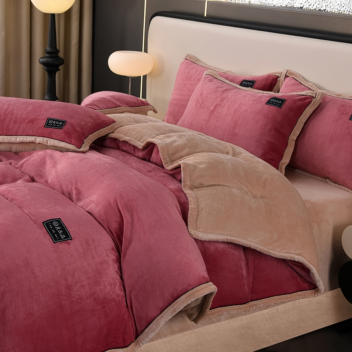 91家纺网 家纺一手货源 找家纺 （总）绒耀2025纯色加厚牛奶绒四件套轻奢款大包边素色直播爆款