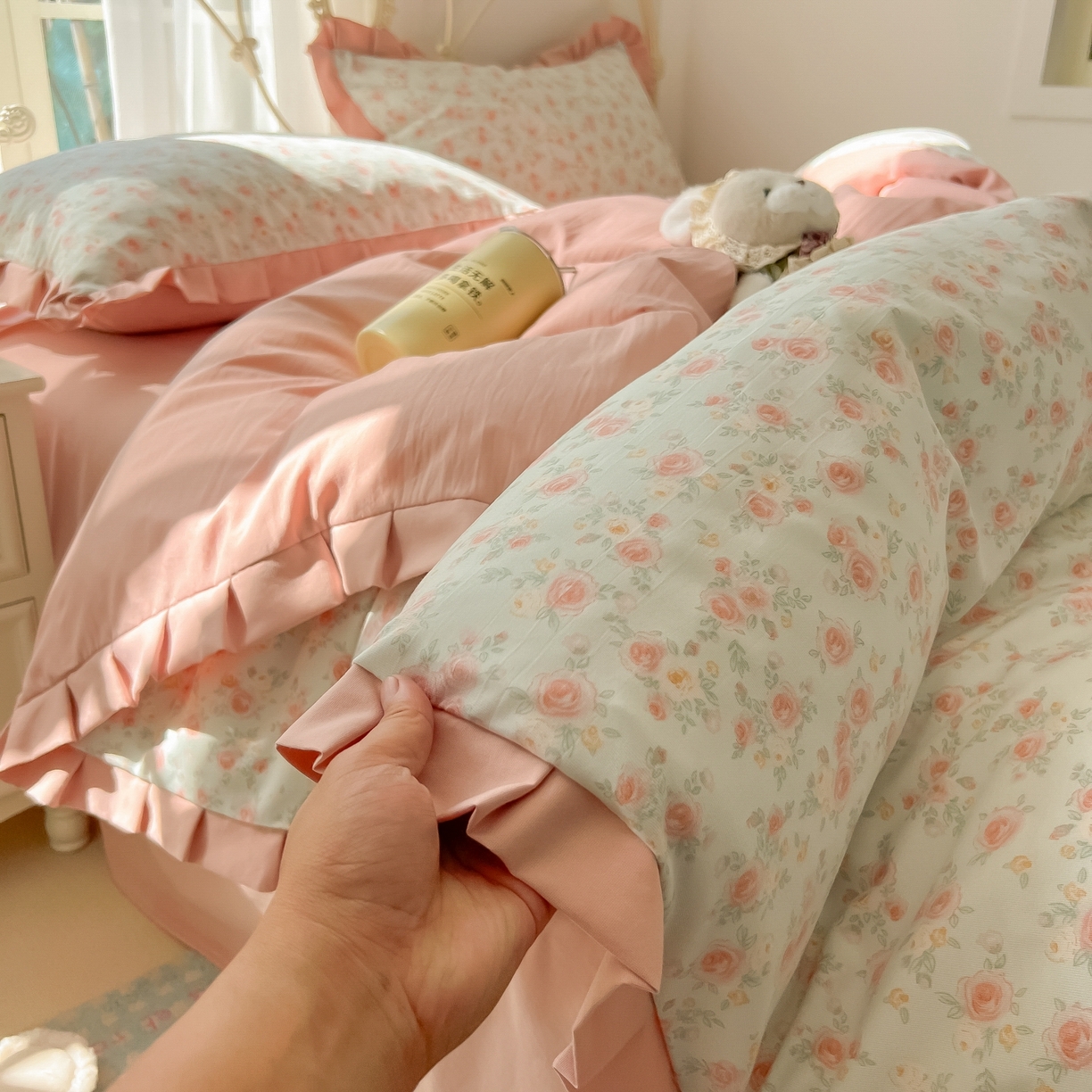 91家纺网 家纺一手货源 找家纺 韩巢家纺 2026新款花边款针织双层纱四件套 塞林娜绿