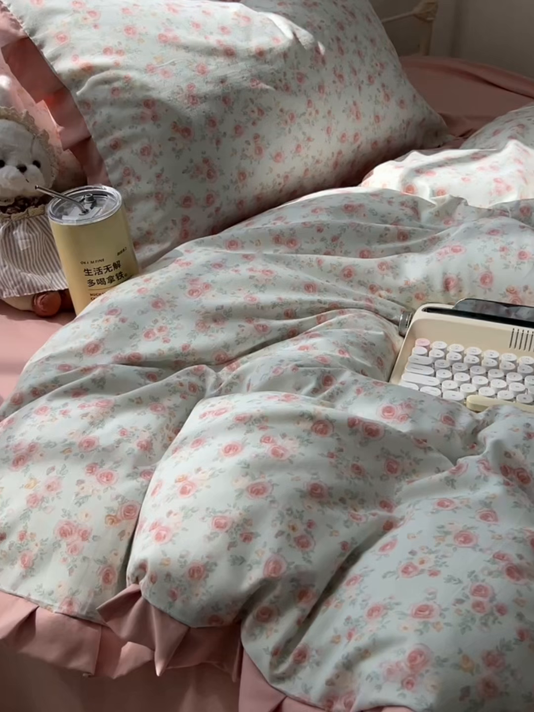 91家纺网 家纺一手货源 找家纺 韩巢家纺 2026新款花边款针织双层纱四件套 塞林娜绿