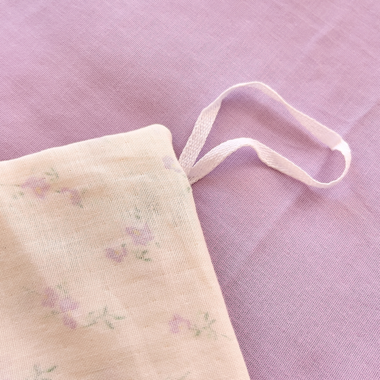 91家纺网 家纺一手货源 找家纺 DoDo 兜兜 2026新款全棉纯棉柔软双层纱套件系列（可定做尺寸） 含笑-紫