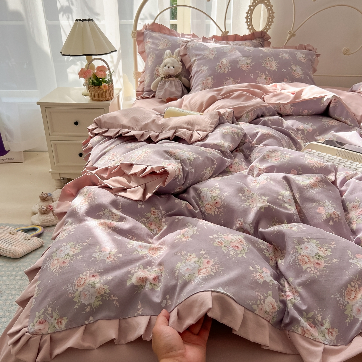 91家纺网 家纺一手货源 找家纺 韩巢家纺 2026新款花边款针织双层纱四件套 悠然紫