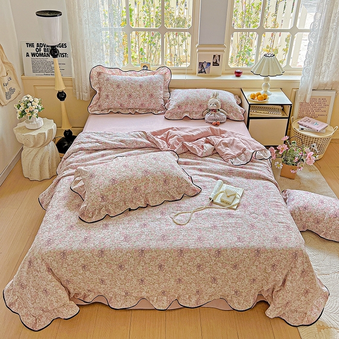 91家纺网 家纺一手货源 找家纺 （总）富米莱（原臻工厂） 2025新款云感赫本风亲肤棉夏被夏凉被空调被四件套