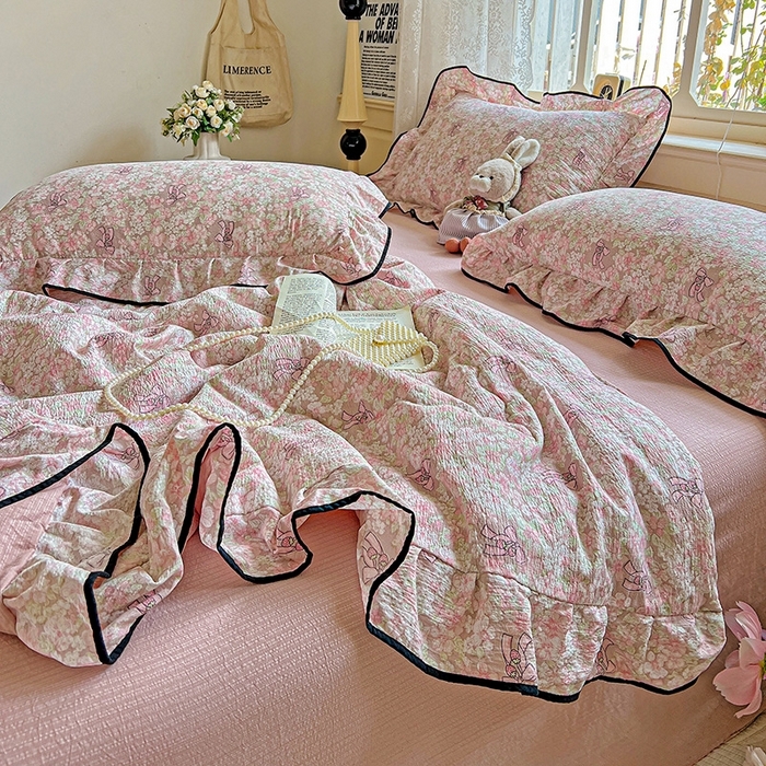 91家纺网 家纺一手货源 找家纺 （总）富米莱（原臻工厂） 2025新款云感赫本风亲肤棉夏被夏凉被空调被四件套