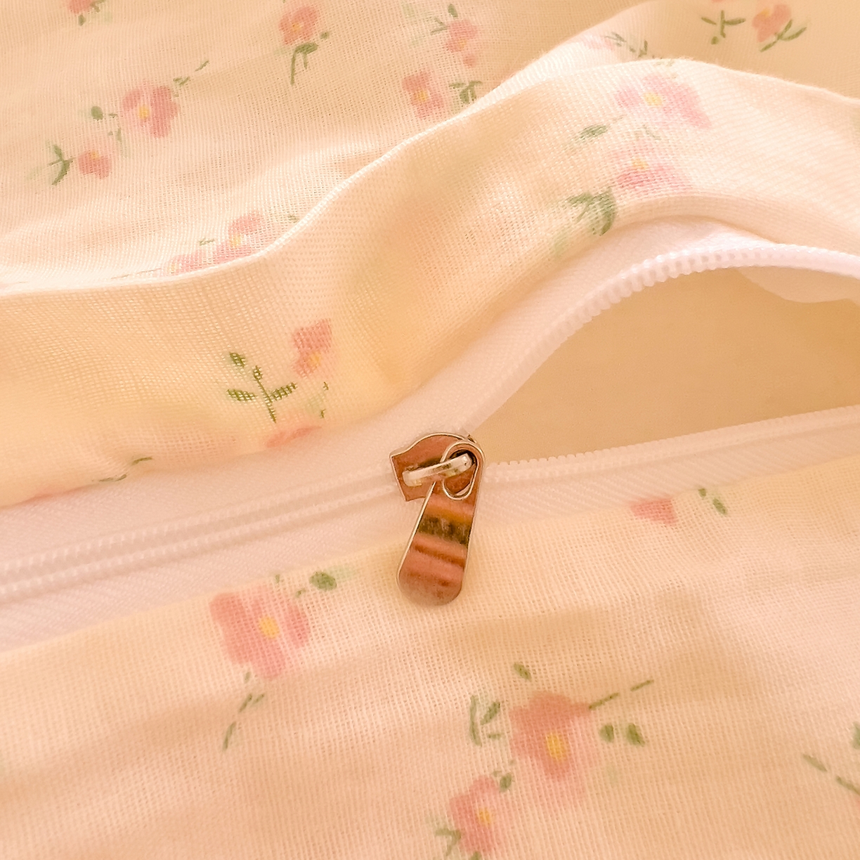 91家纺网 家纺一手货源 找家纺 DoDo 兜兜 2026新款全棉纯棉柔软双层纱单品枕套系列（可定做尺寸） 含笑-粉