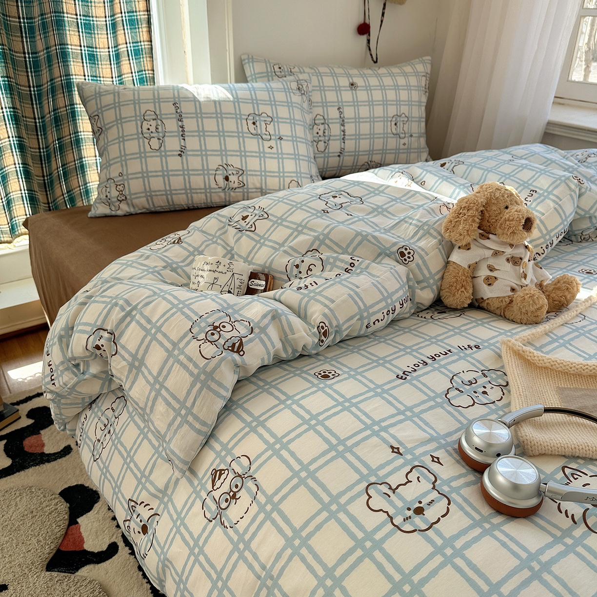 91家纺网 家纺一手货源 找家纺 桃子家居 2026新款ins小清新费尔岛猫咪全棉纯棉印花四件套 棉-蓝格线条狗