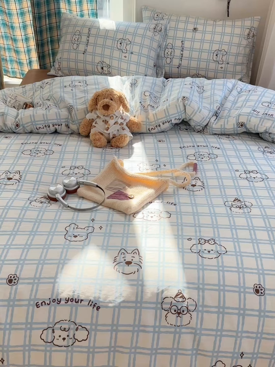 91家纺网 家纺一手货源 找家纺 桃子家居 2026新款ins小清新费尔岛猫咪全棉纯棉印花四件套 棉-蓝格线条狗