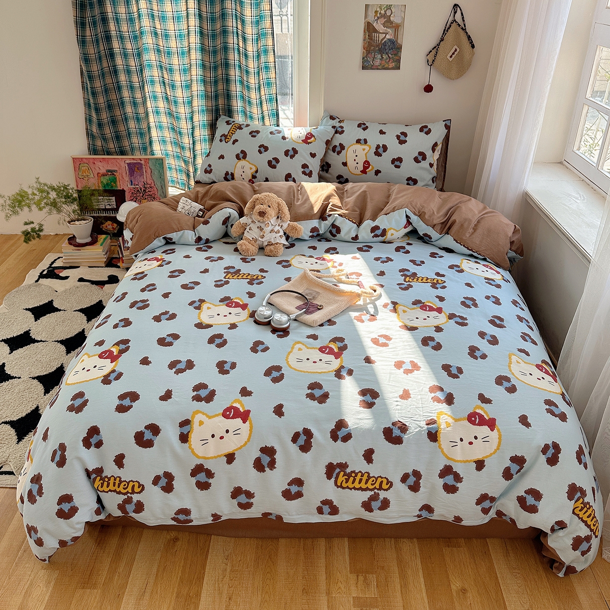 91家纺网 家纺一手货源 找家纺 桃子家居 2026新款ins小清新费尔岛猫咪全棉纯棉印花四件套 棉-喵吃鱼蓝