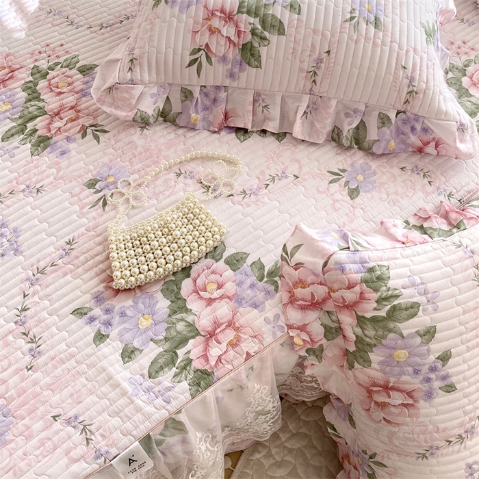 91家纺网 家纺一手货源 找家纺 乐逸家纺 2025新款100%纯棉全棉印花法式风情蕾丝花边床裙床盖款四件套 宫廷庄园-粉