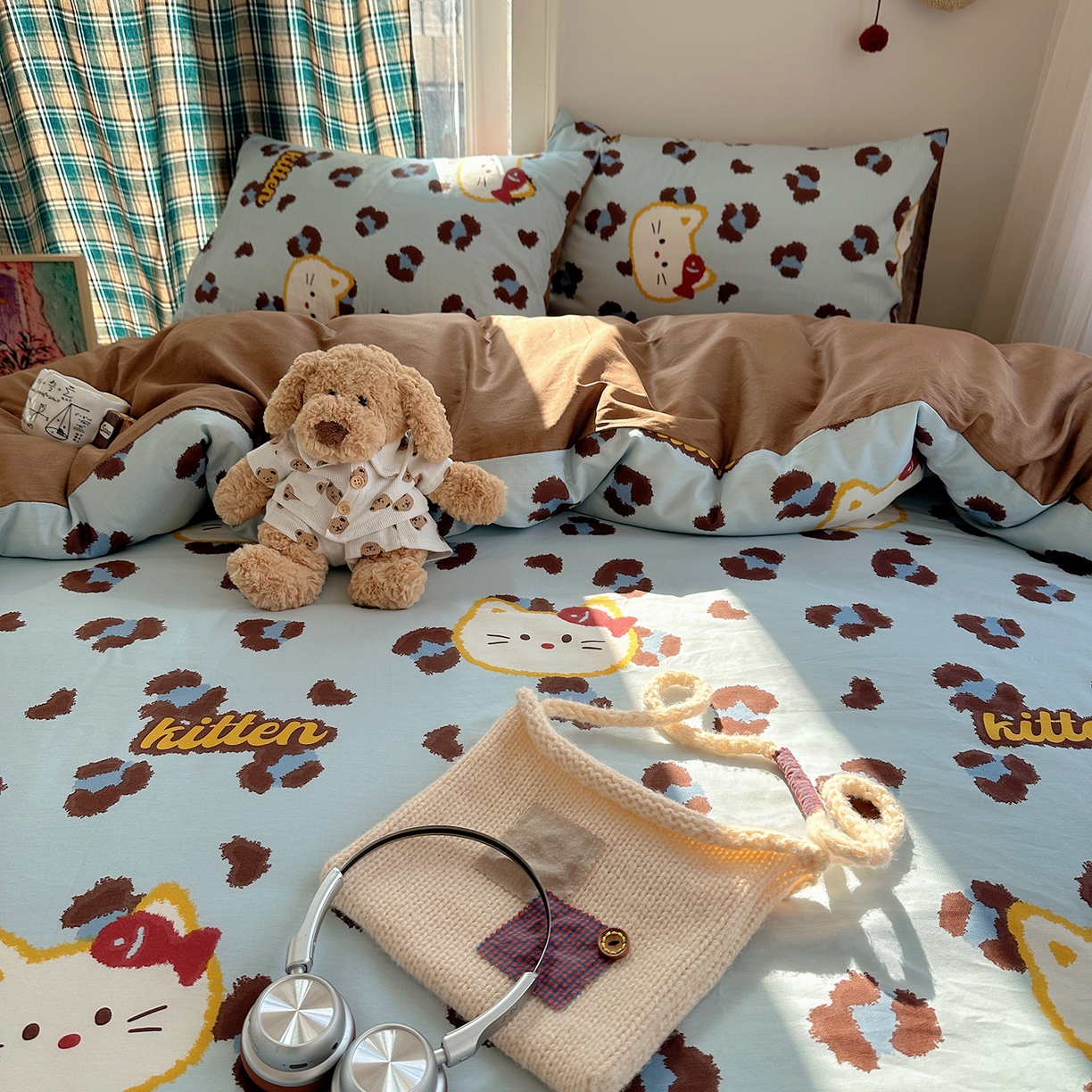 91家纺网 家纺一手货源 找家纺 桃子家居 2026新款ins小清新费尔岛猫咪全棉纯棉印花四件套 棉-喵吃鱼蓝