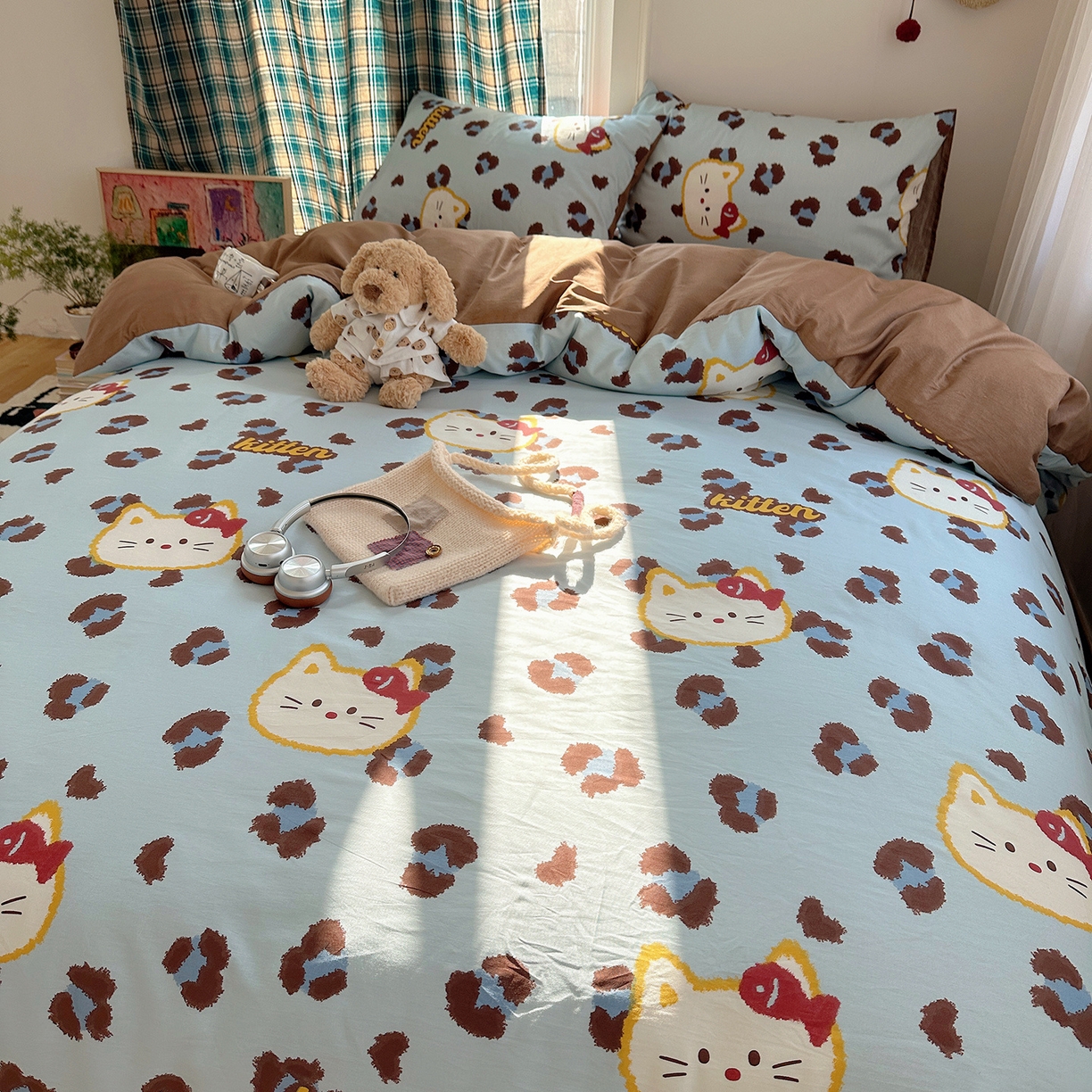 91家纺网 家纺一手货源 找家纺 桃子家居 2026新款ins小清新费尔岛猫咪全棉纯棉印花四件套 棉-喵吃鱼蓝