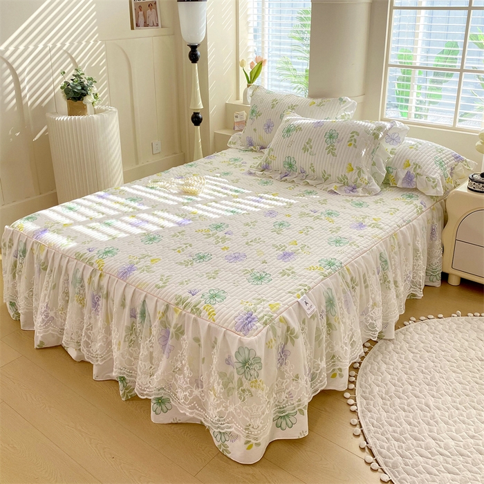 91家纺网 家纺一手货源 找家纺 乐逸家纺 2025新款100%纯棉全棉印花法式风情蕾丝花边床裙床盖款四件套 柔风铃兰花瓣