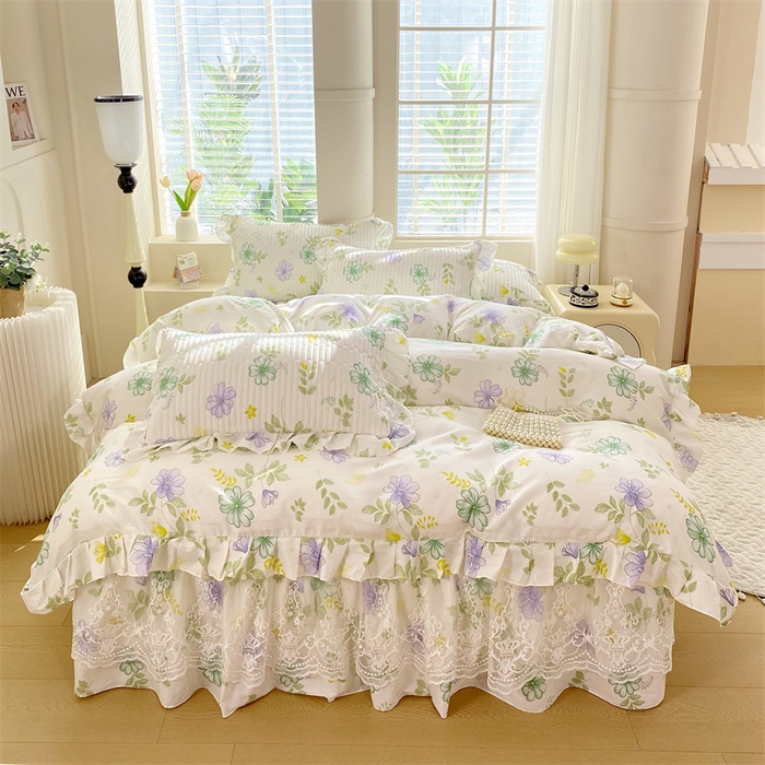 91家纺网 家纺一手货源 找家纺 乐逸家纺 2025新款100%纯棉全棉印花法式风情蕾丝花边床裙床盖款四件套 柔风铃兰花瓣